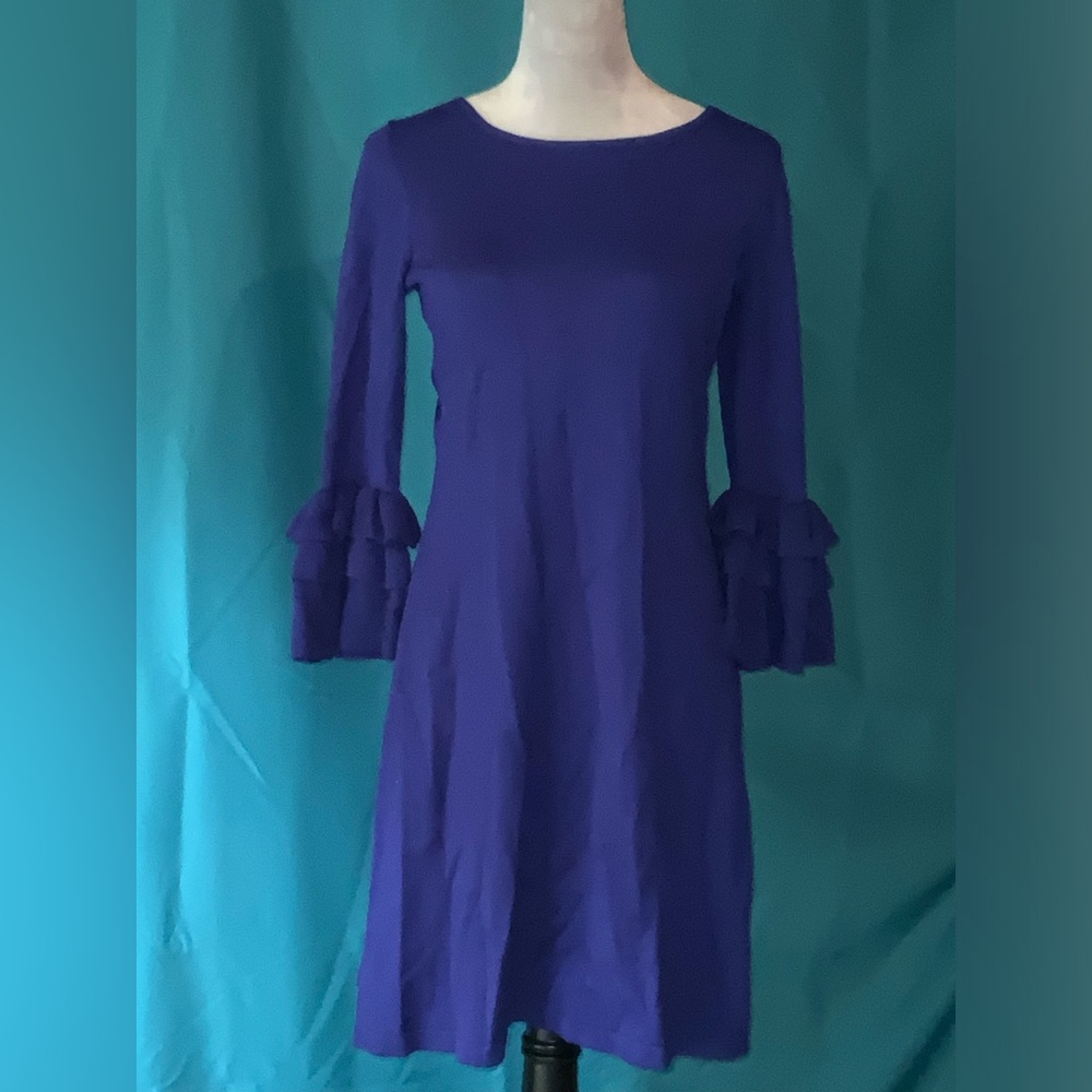 Gabby Skye Size Medium NAVY BLUE DRESS, EUC